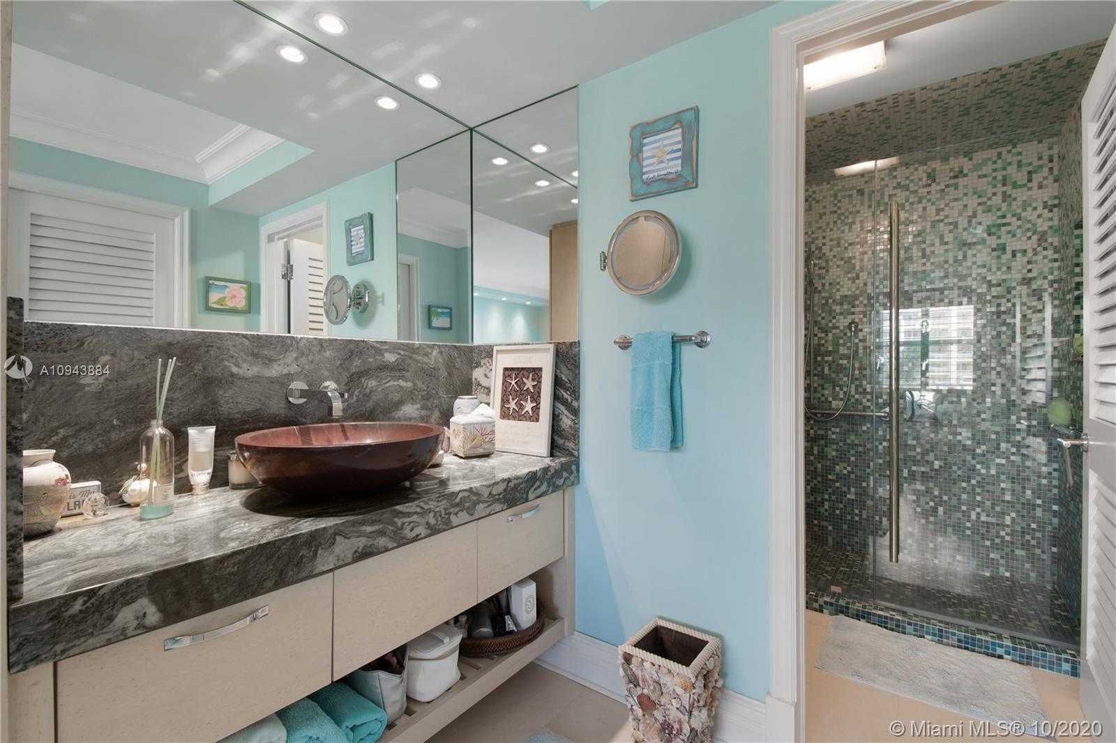 Small Image of 613 OCEAN DR #6D, Key Biscayne Number 15