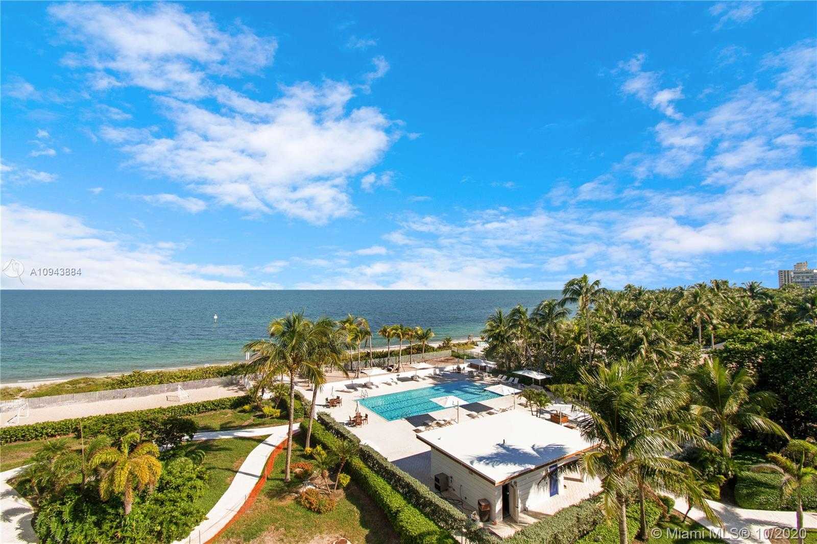 Small Image of 613 OCEAN DR #6D, Key Biscayne Number 2