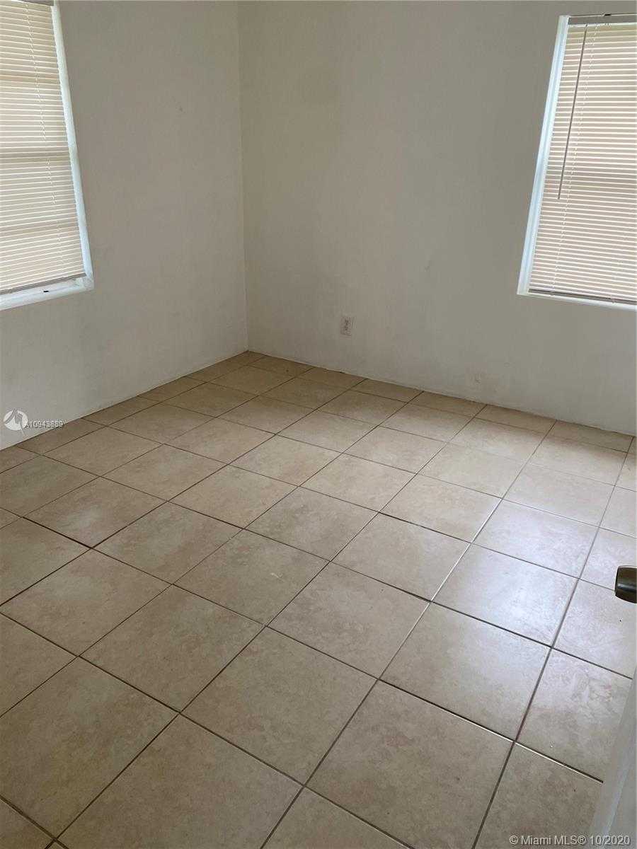 Small Image of 1610 NORTH WEST 7TH PL, Fort Lauderdale Number 3