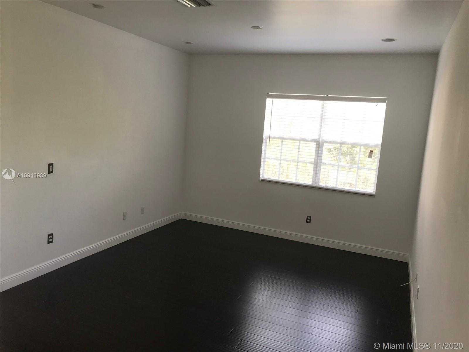 Small Image of 221 SOUTH WEST 11 ST #221, Fort Lauderdale Number 15