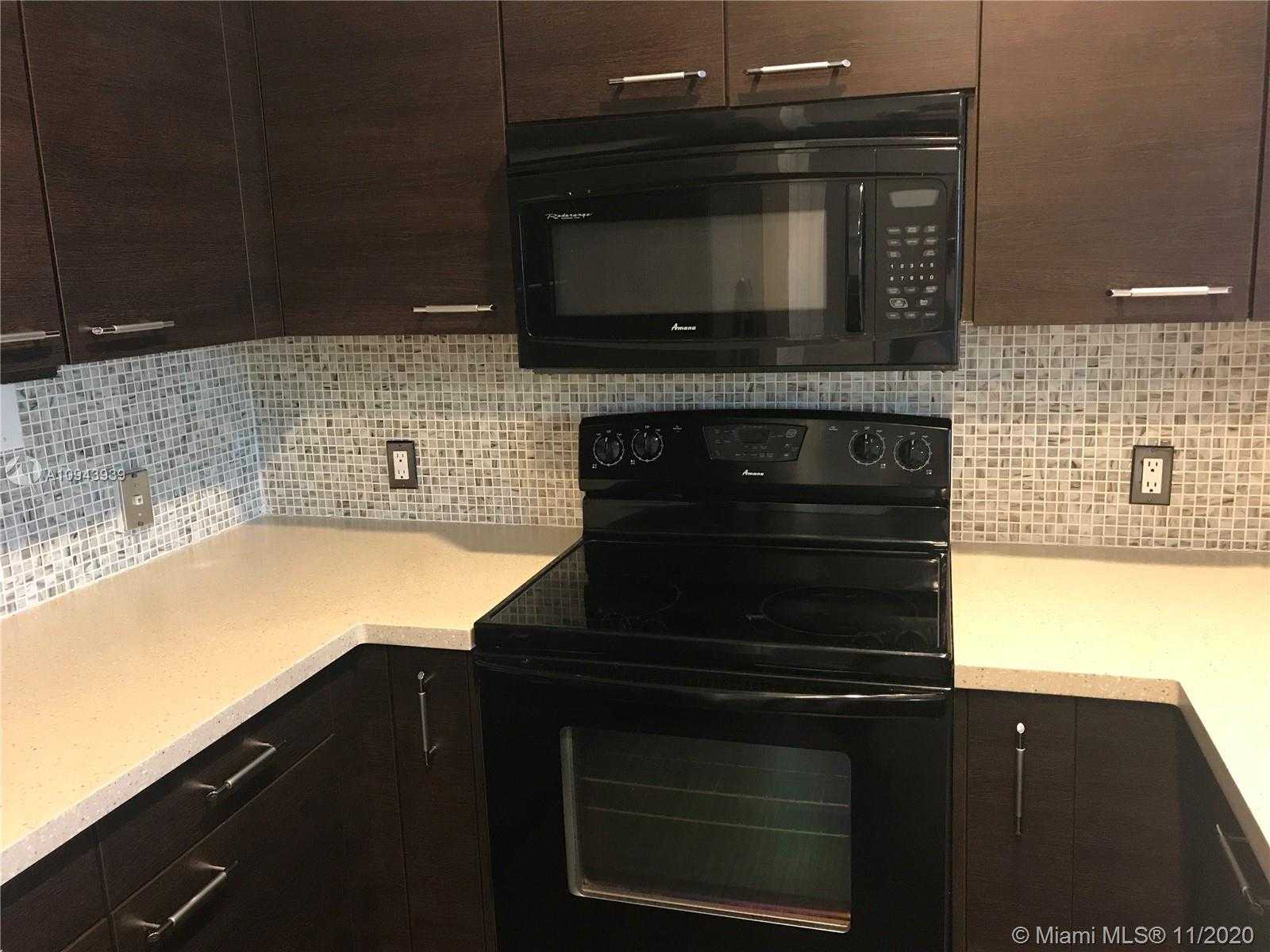 Small Image of 221 SOUTH WEST 11 ST #221, Fort Lauderdale Number 2