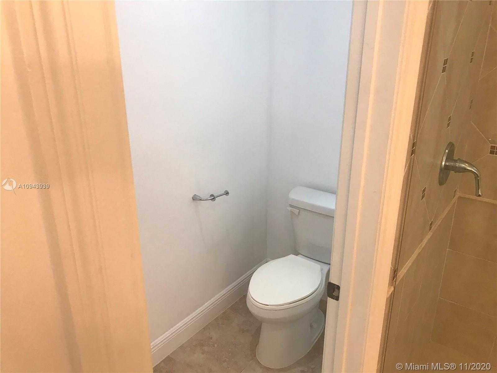 Small Image of 221 SOUTH WEST 11 ST #221, Fort Lauderdale Number 9