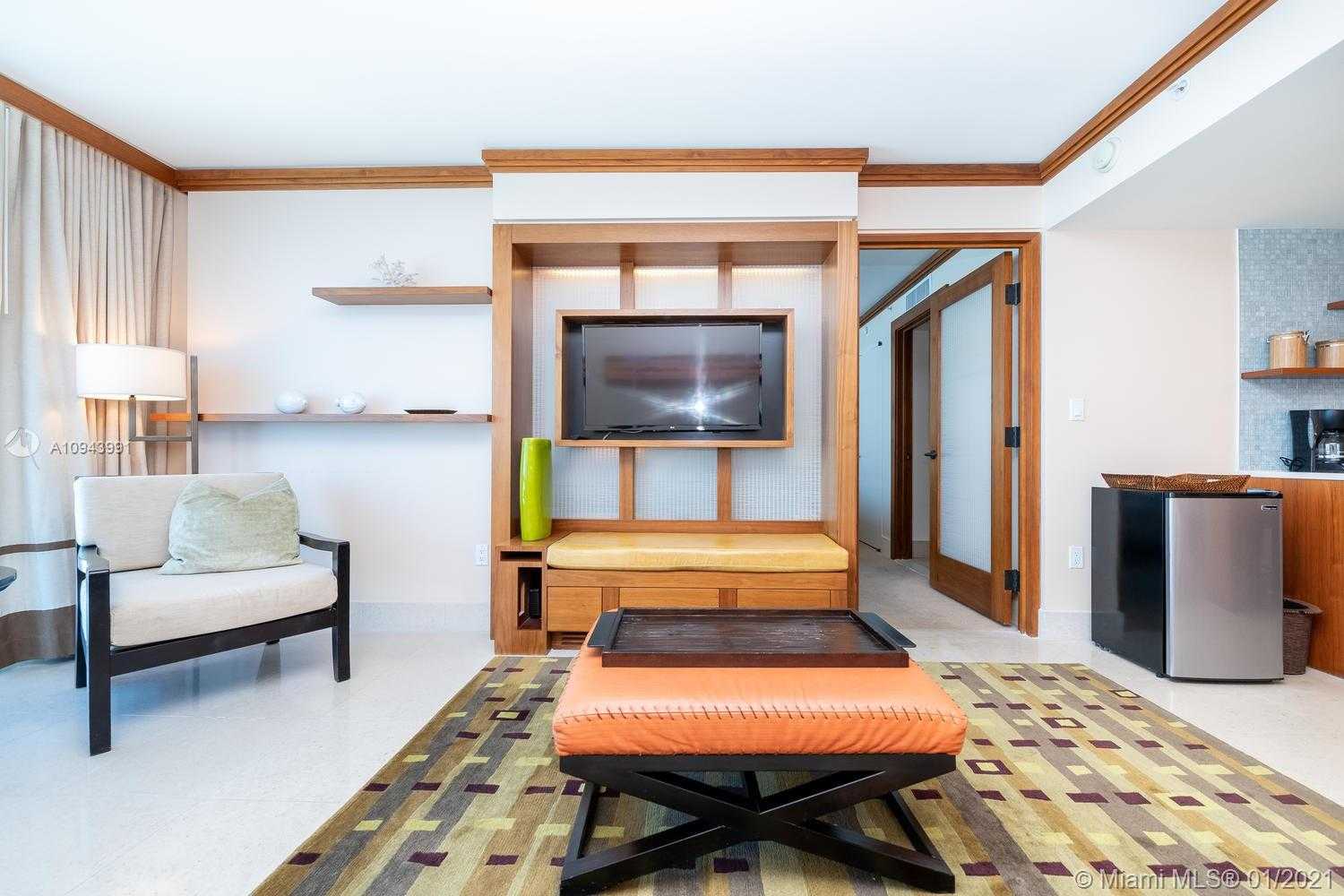 Small Image of 6801 COLLINS AVE #615, Miami Beach Number 12