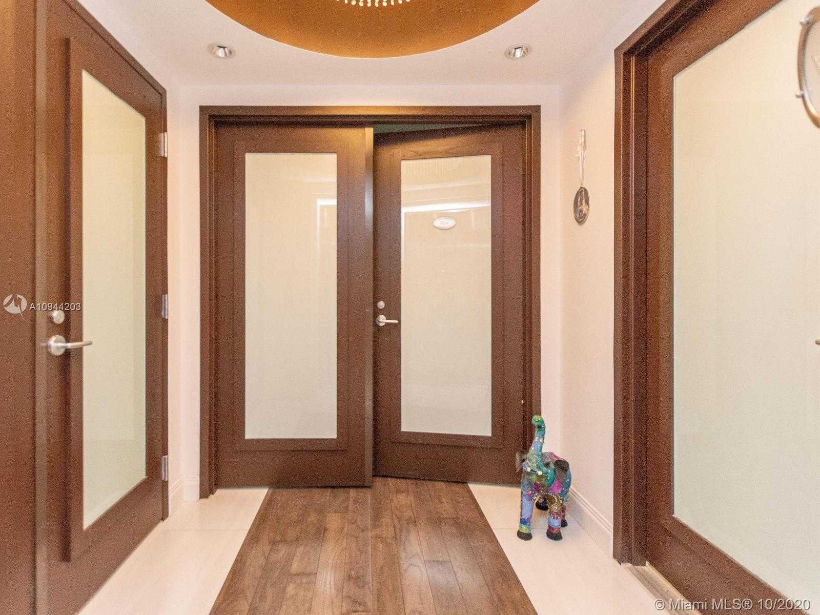 Small Image of 2845 NORTH EAST 9TH ST #806, Fort Lauderdale Number 3