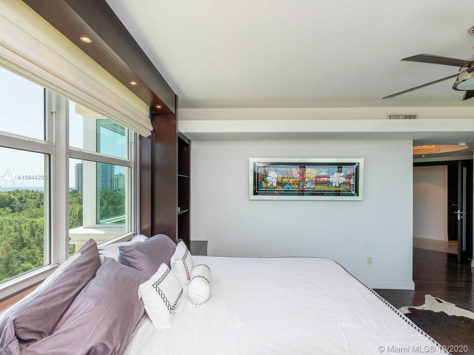 Small Image of 2845 NORTH EAST 9TH ST #806, Fort Lauderdale Number 40