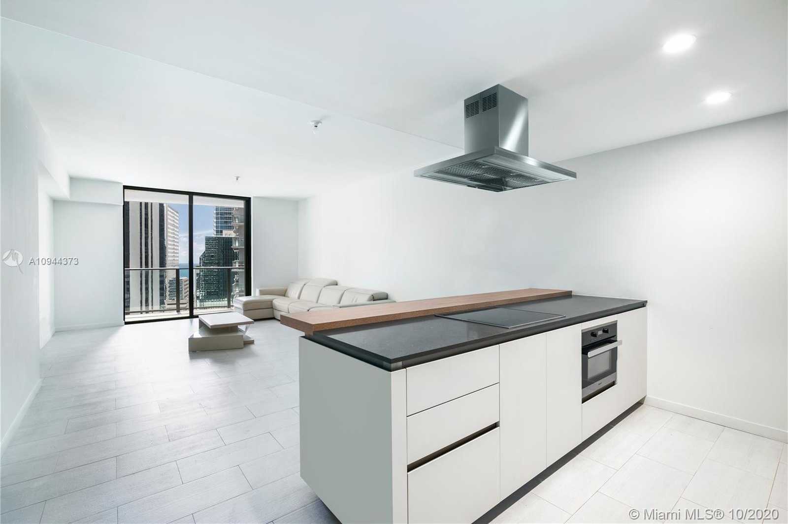 Small Image of 1000 BRICKELL PLAZA #2103, Miami Number 5