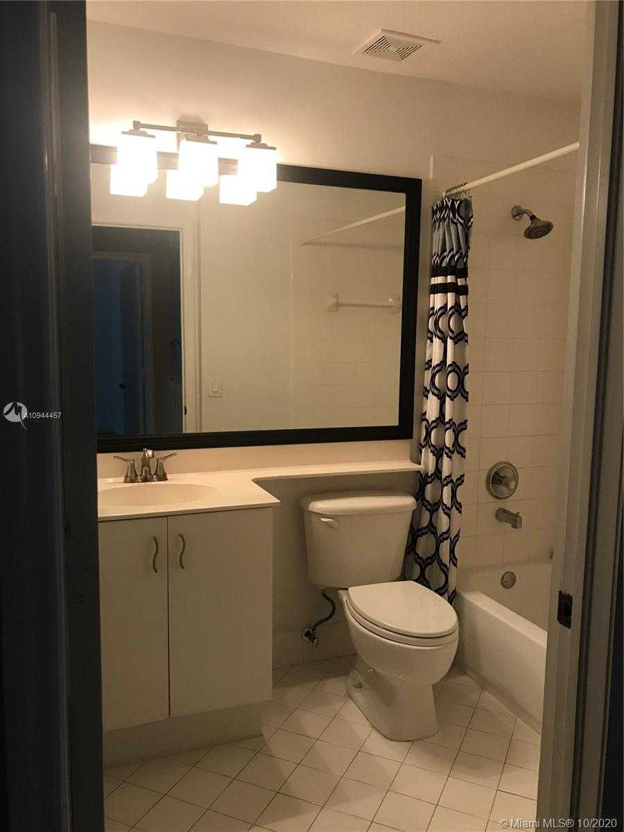 Small Image of 11344 NORTH WEST 72ND LN, Doral Number 11