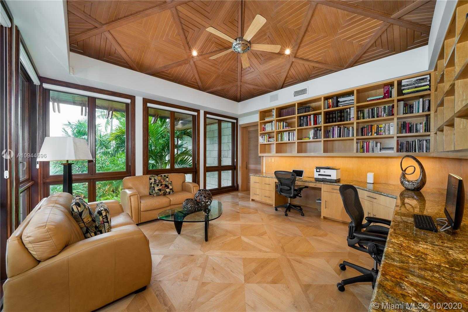 Small Image of 400 SOUTH MASHTA DR, Key Biscayne Number 10