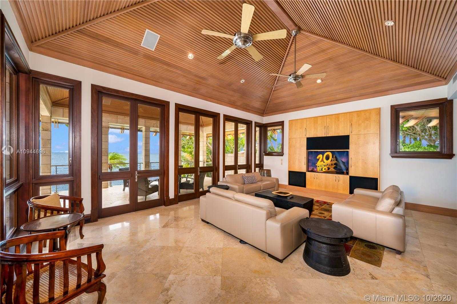 Small Image of 400 SOUTH MASHTA DR, Key Biscayne Number 11
