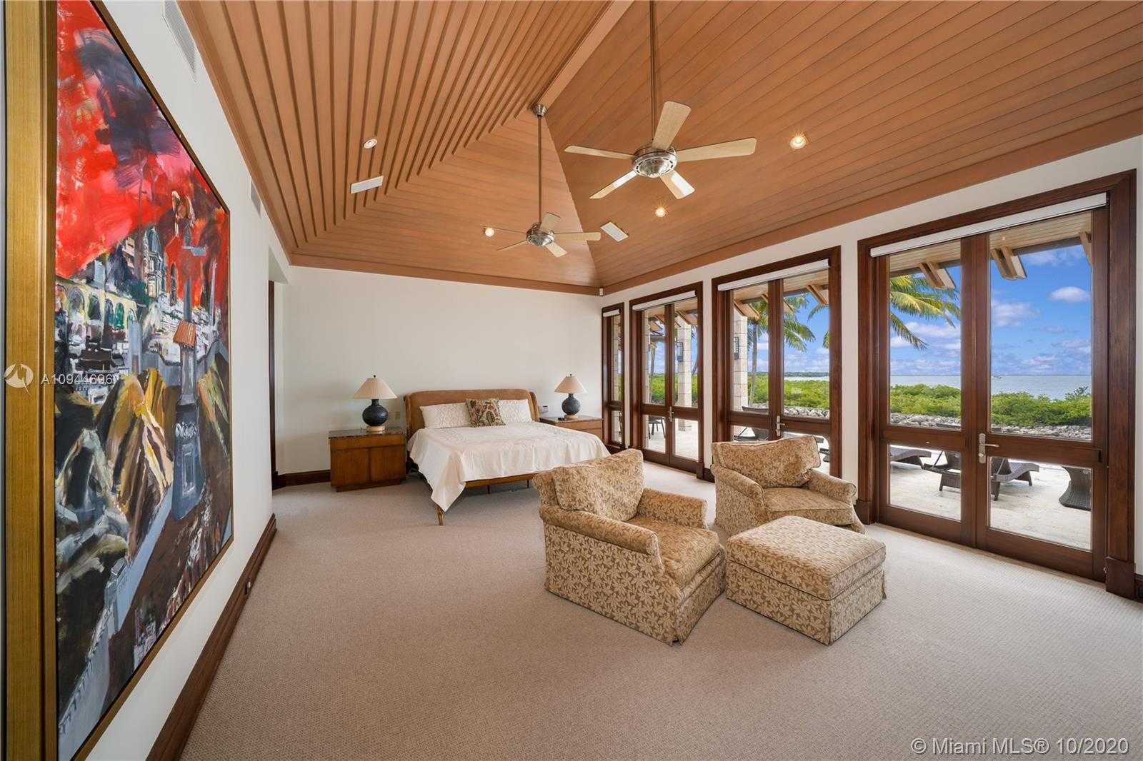 Small Image of 400 SOUTH MASHTA DR, Key Biscayne Number 14