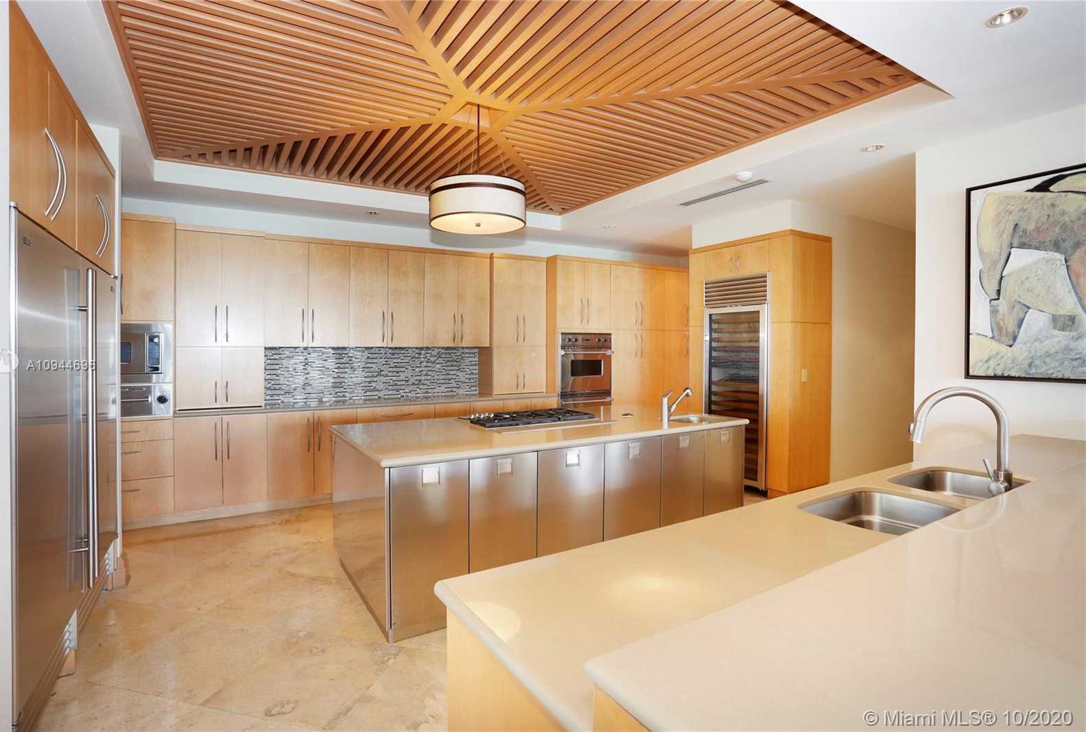 Small Image of 400 SOUTH MASHTA DR, Key Biscayne Number 16