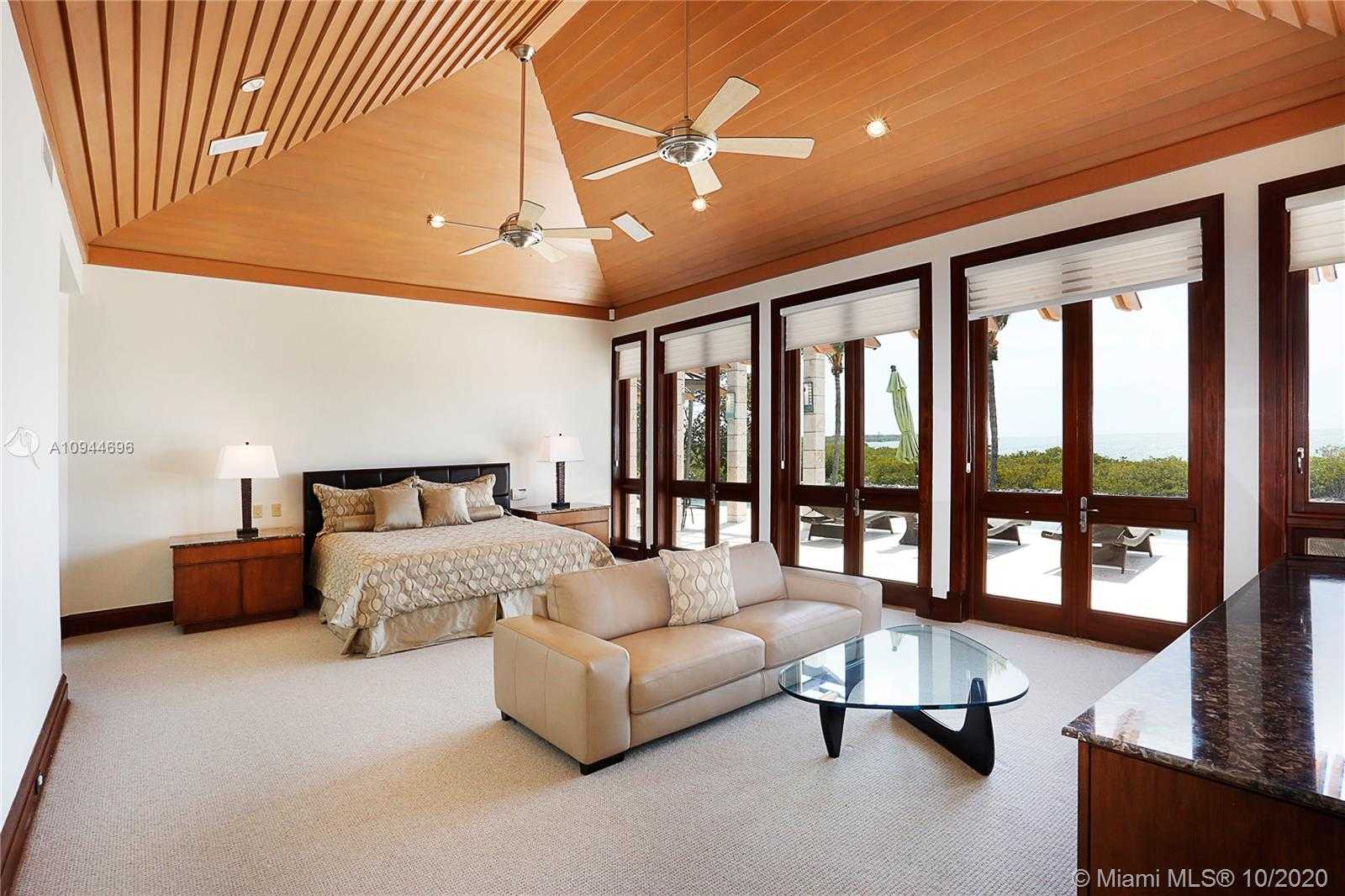 Small Image of 400 SOUTH MASHTA DR, Key Biscayne Number 28