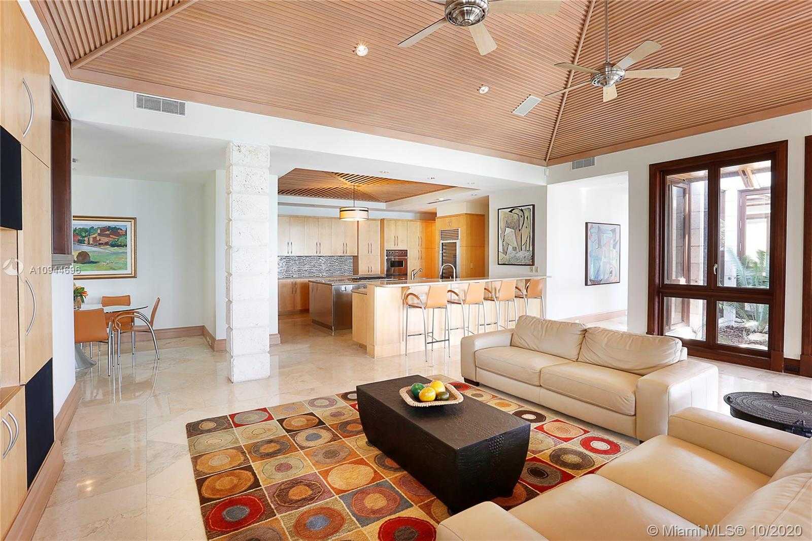 Small Image of 400 SOUTH MASHTA DR, Key Biscayne Number 30