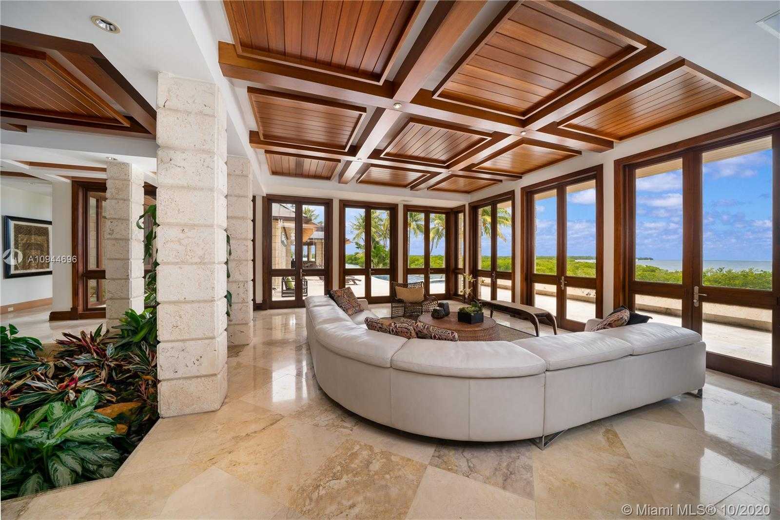 Small Image of 400 SOUTH MASHTA DR, Key Biscayne Number 6