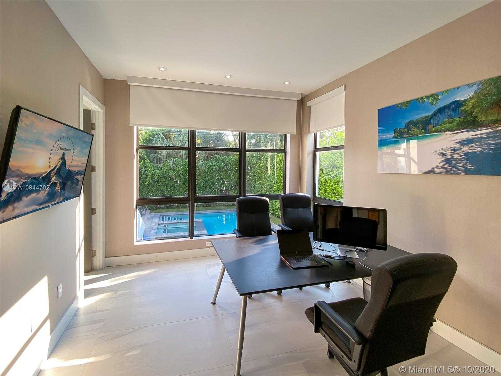 Small Image of 116 WEST MASHTA DR, Key Biscayne Number 8
