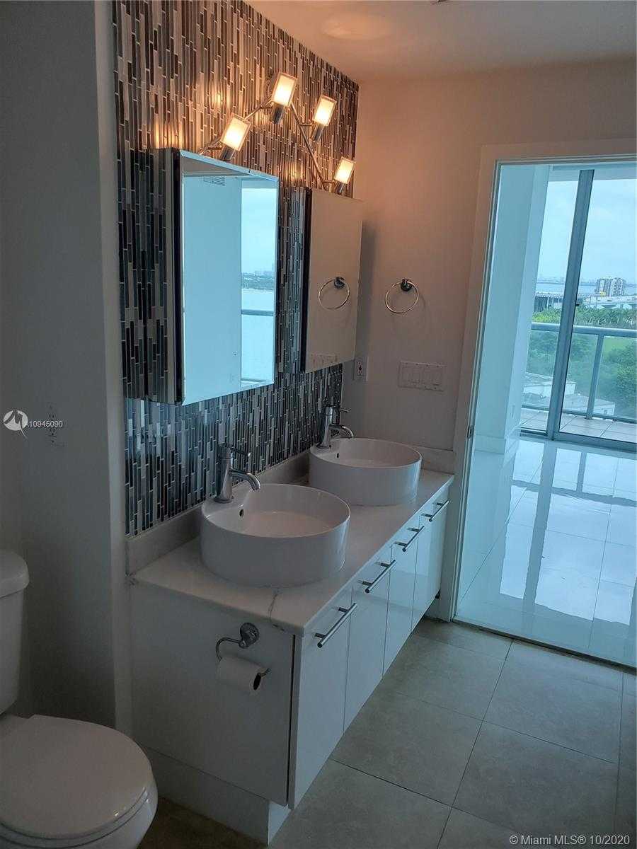 Small Image of 888 BISCAYNE BLVD #1010, Miami Number 6