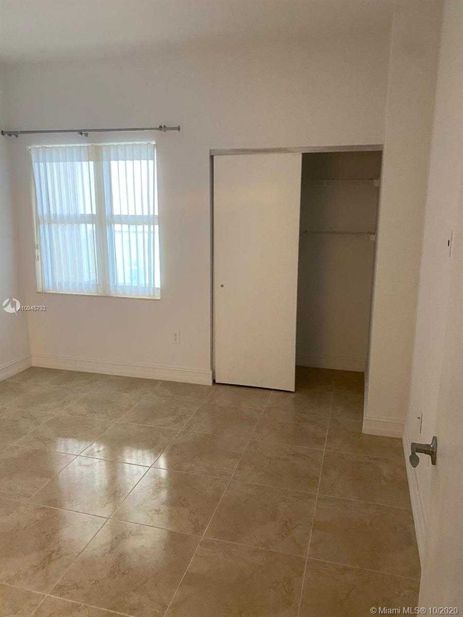 Small Image of 3330 NORTH EAST 190TH ST #1711, Aventura Number 33