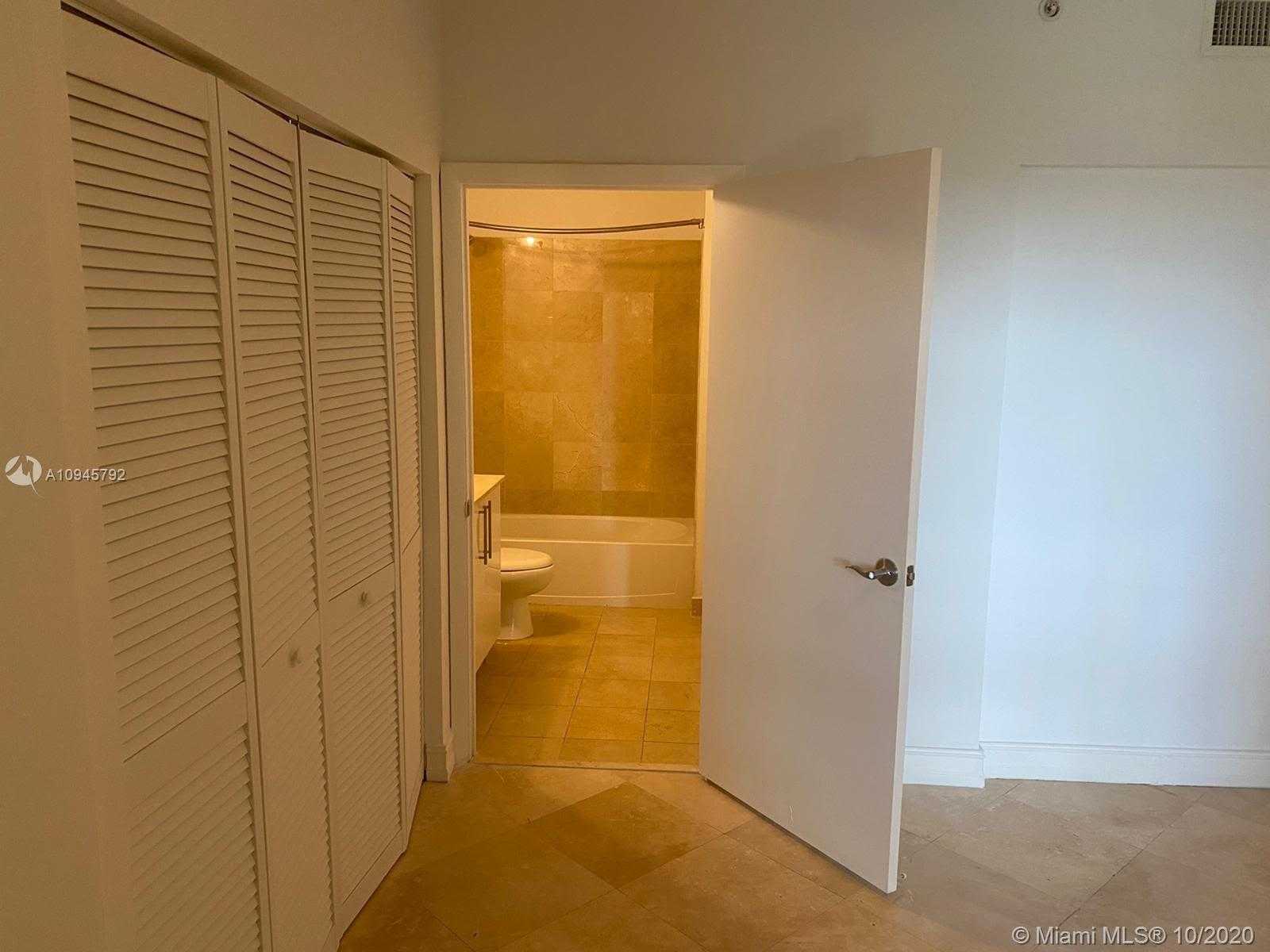Small Image of 3330 NORTH EAST 190TH ST #1711, Aventura Number 37