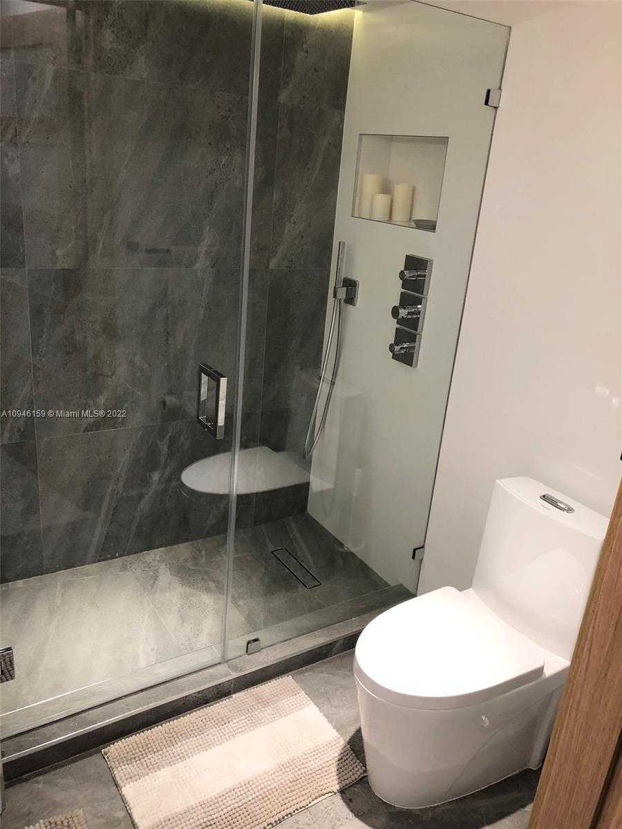 Small Image of 19801 EAST COUNTRY CLUB DR #4306, Aventura Number 11