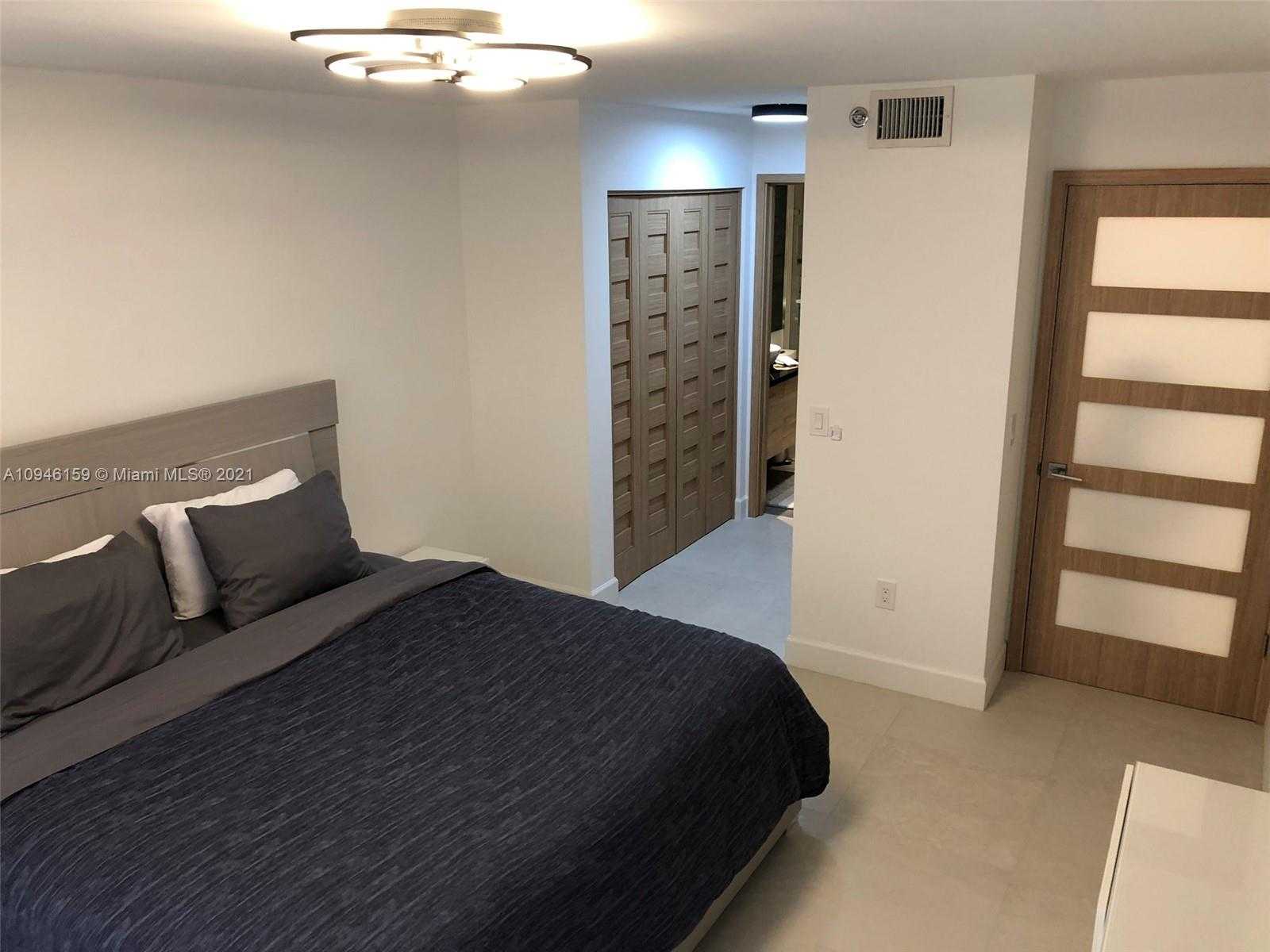 Small Image of 19801 EAST COUNTRY CLUB DR #4306, Aventura Number 24