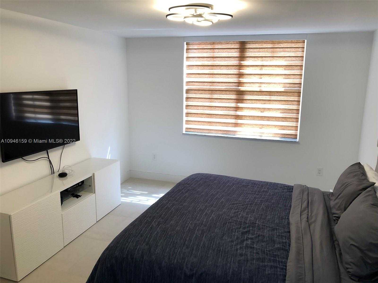 Small Image of 19801 EAST COUNTRY CLUB DR #4306, Aventura Number 27