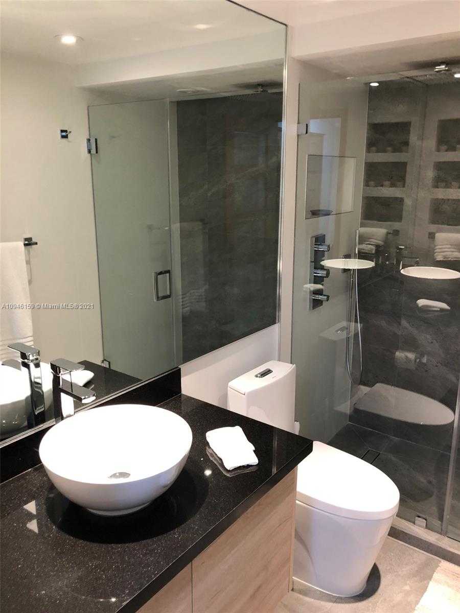 Small Image of 19801 EAST COUNTRY CLUB DR #4306, Aventura Number 30