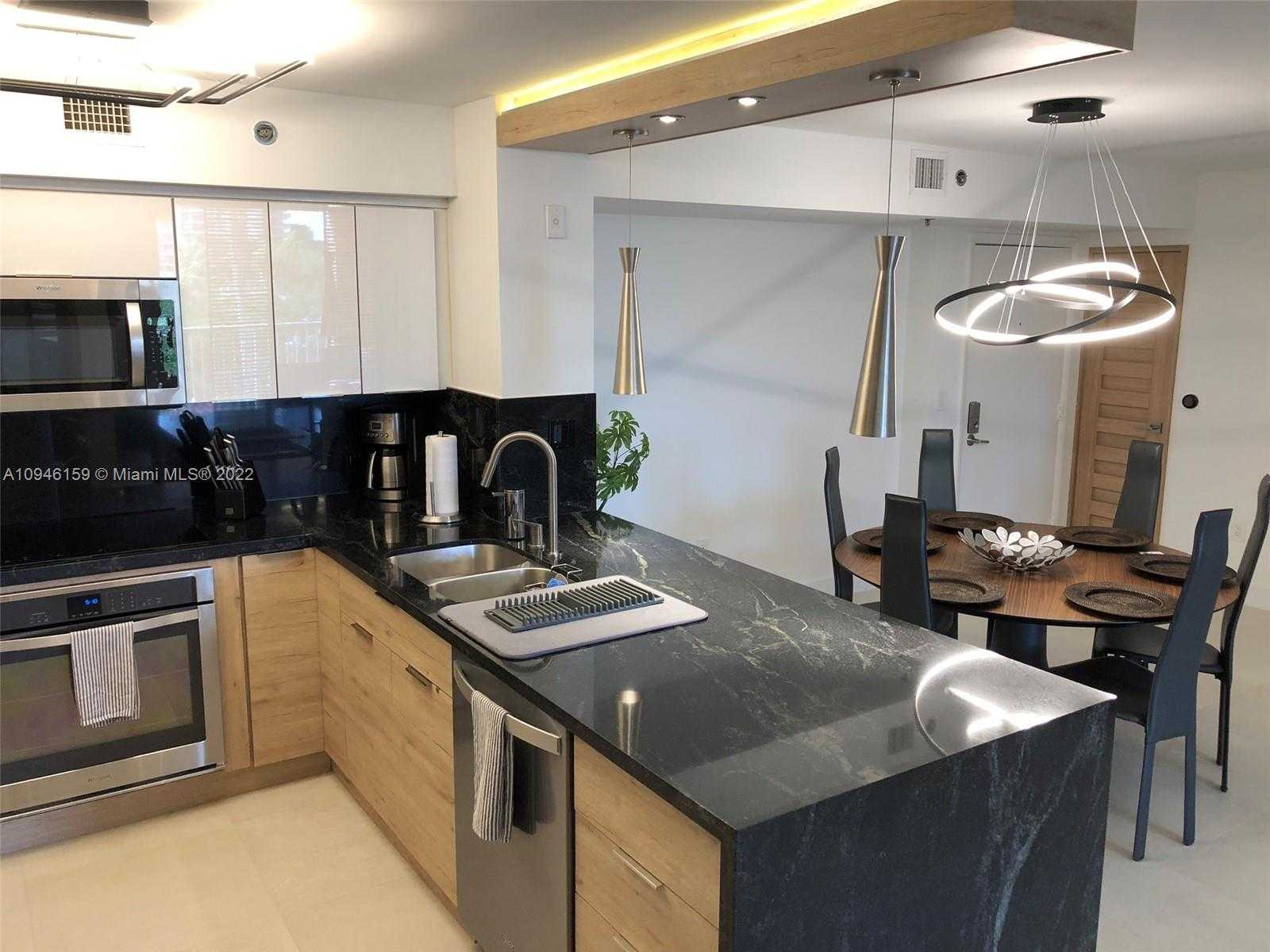 Small Image of 19801 EAST COUNTRY CLUB DR #4306, Aventura Number 4