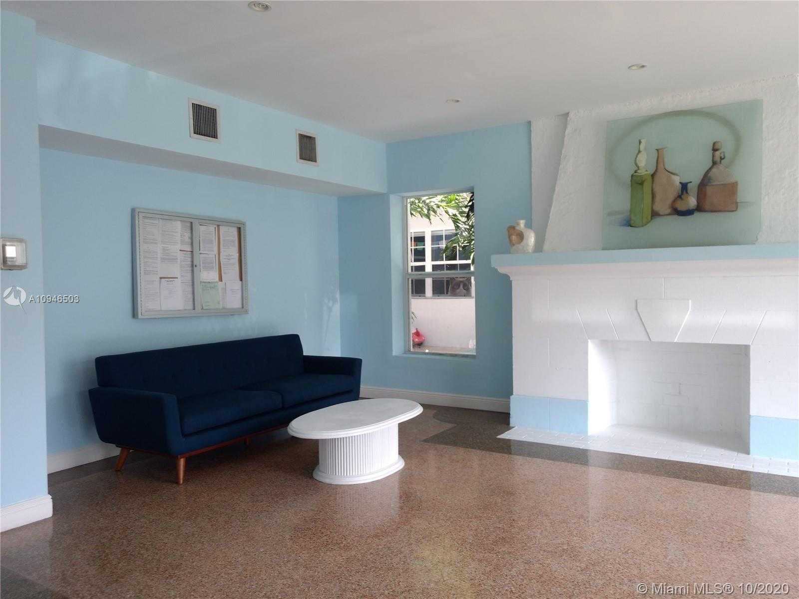 Small Image of 1342 DREXEL AVE #305, Miami Beach Number 11