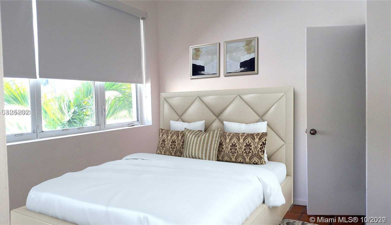 Small Image of 1342 DREXEL AVE #305, Miami Beach Number 19