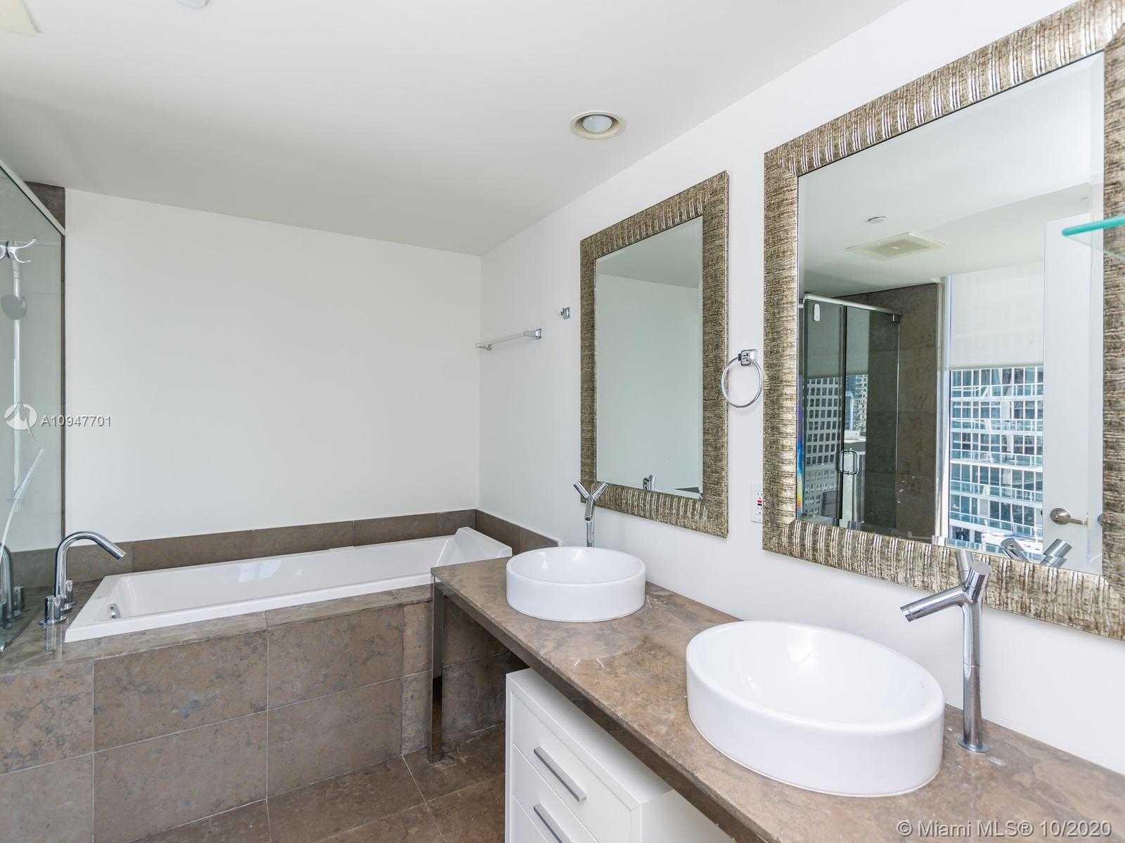 Small Image of 495 BRICKELL AVE #1911, Miami Number 39