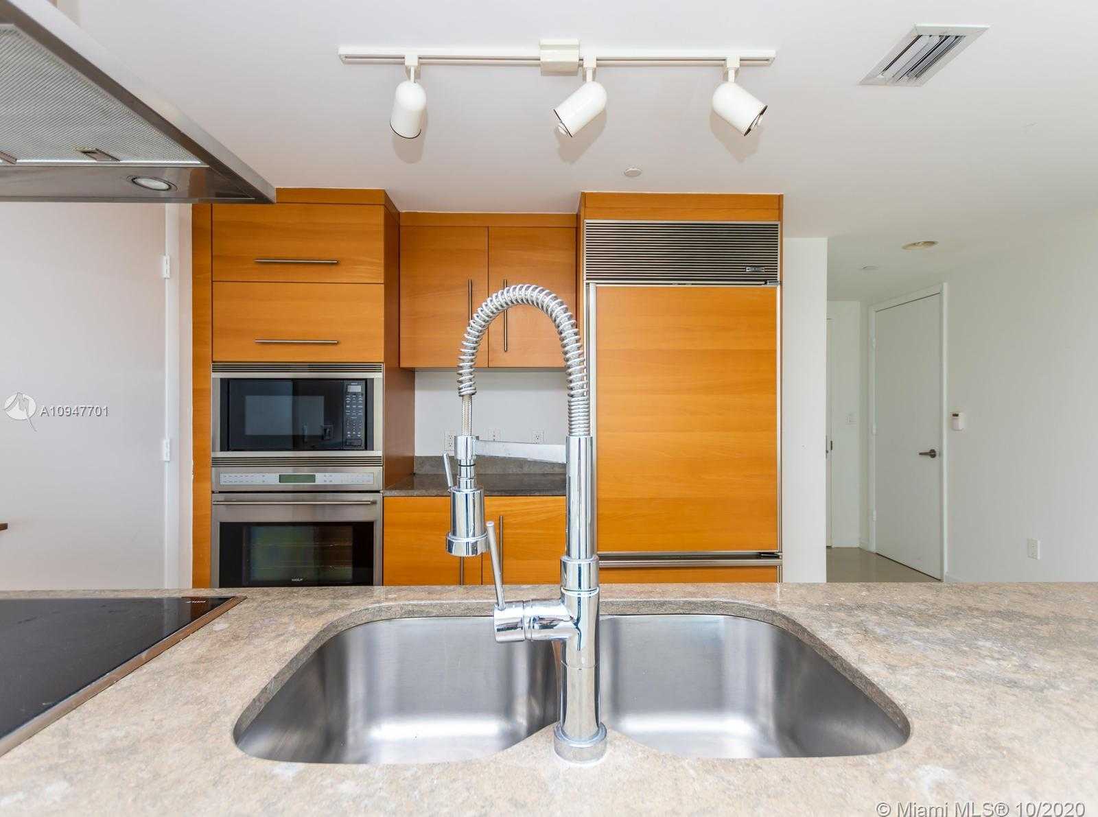 Small Image of 495 BRICKELL AVE #1911, Miami Number 6