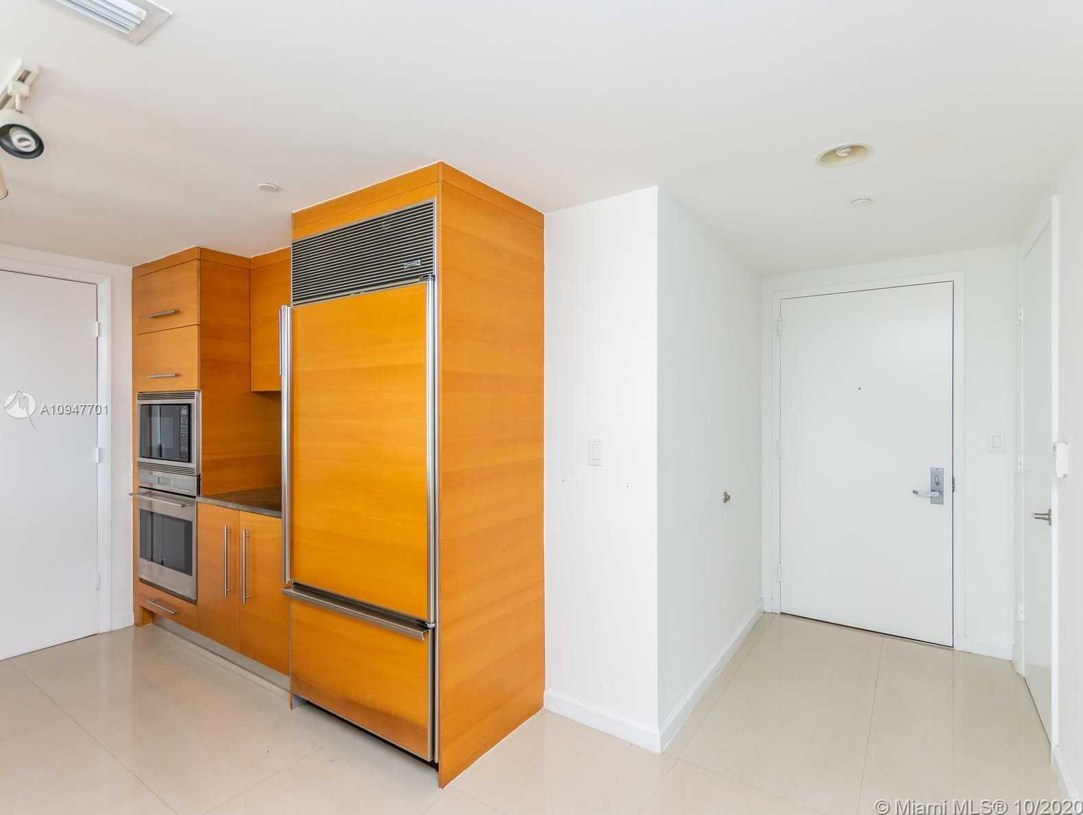 Small Image of 495 BRICKELL AVE #1911, Miami Number 9