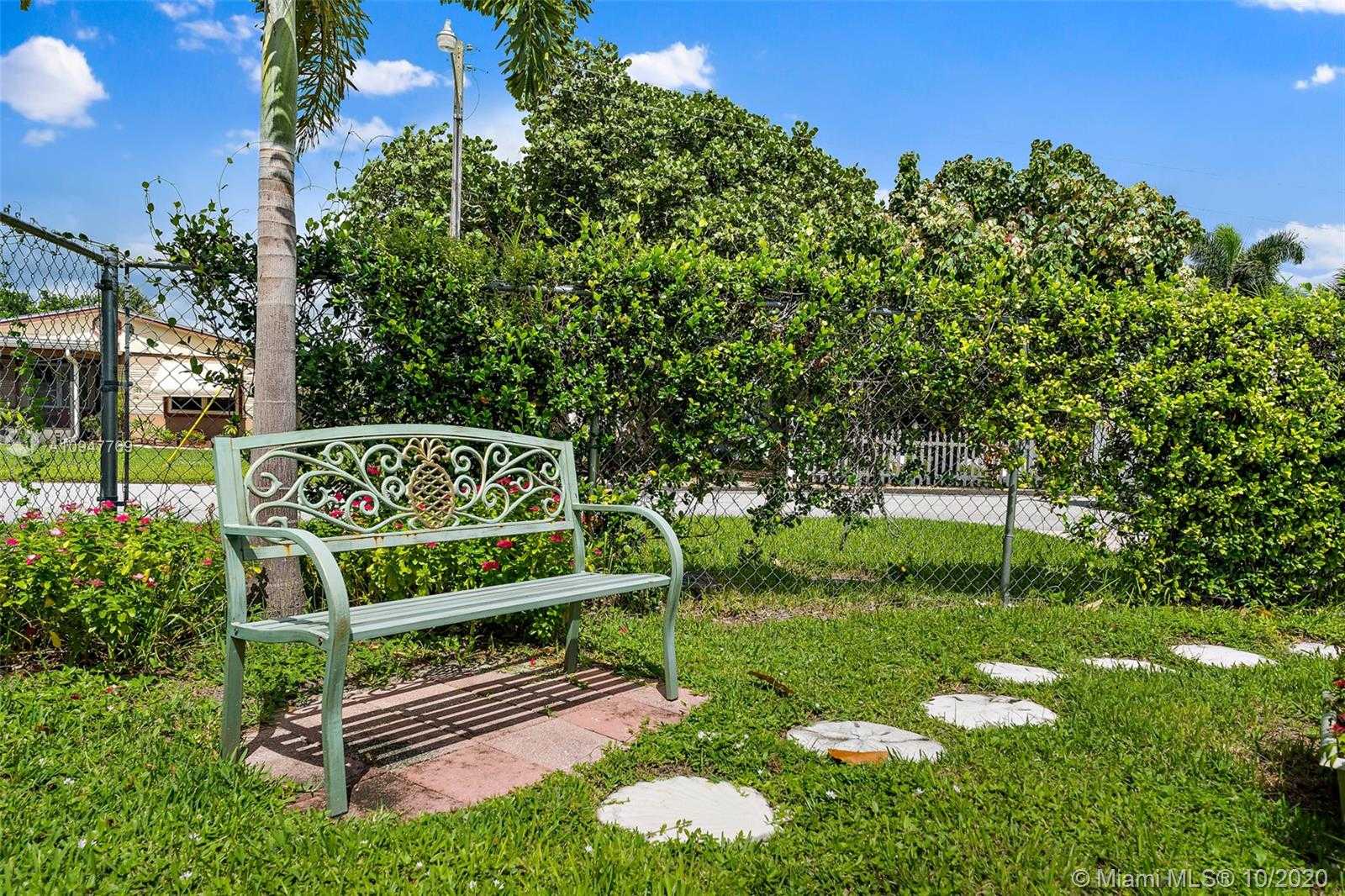 Small Image of 1624 NORTH EAST ORION ST, Jensen Beach Number 23