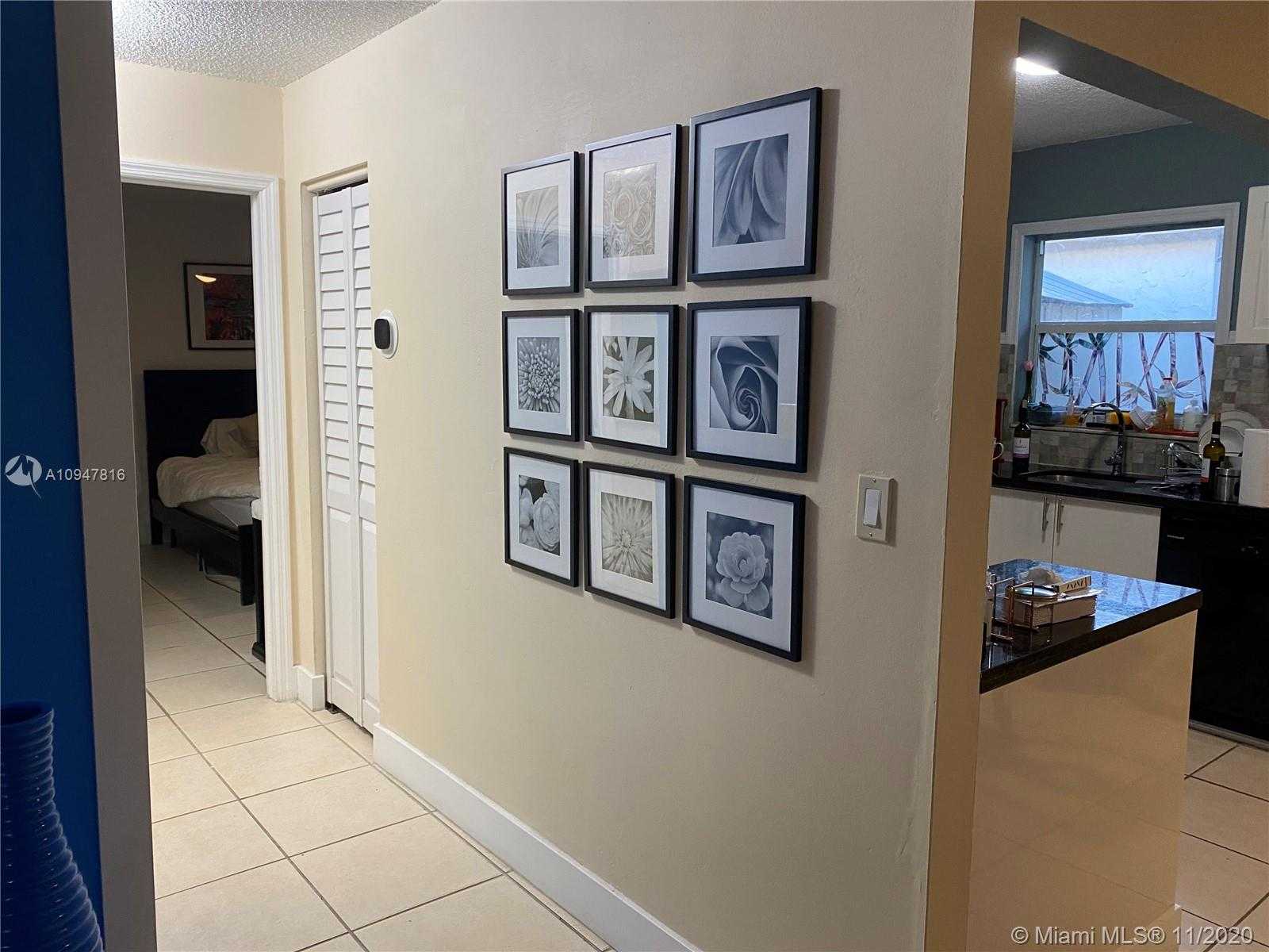 Small Image of 3373 SOUTH WEST 1ST AVE #1, Miami Number 12