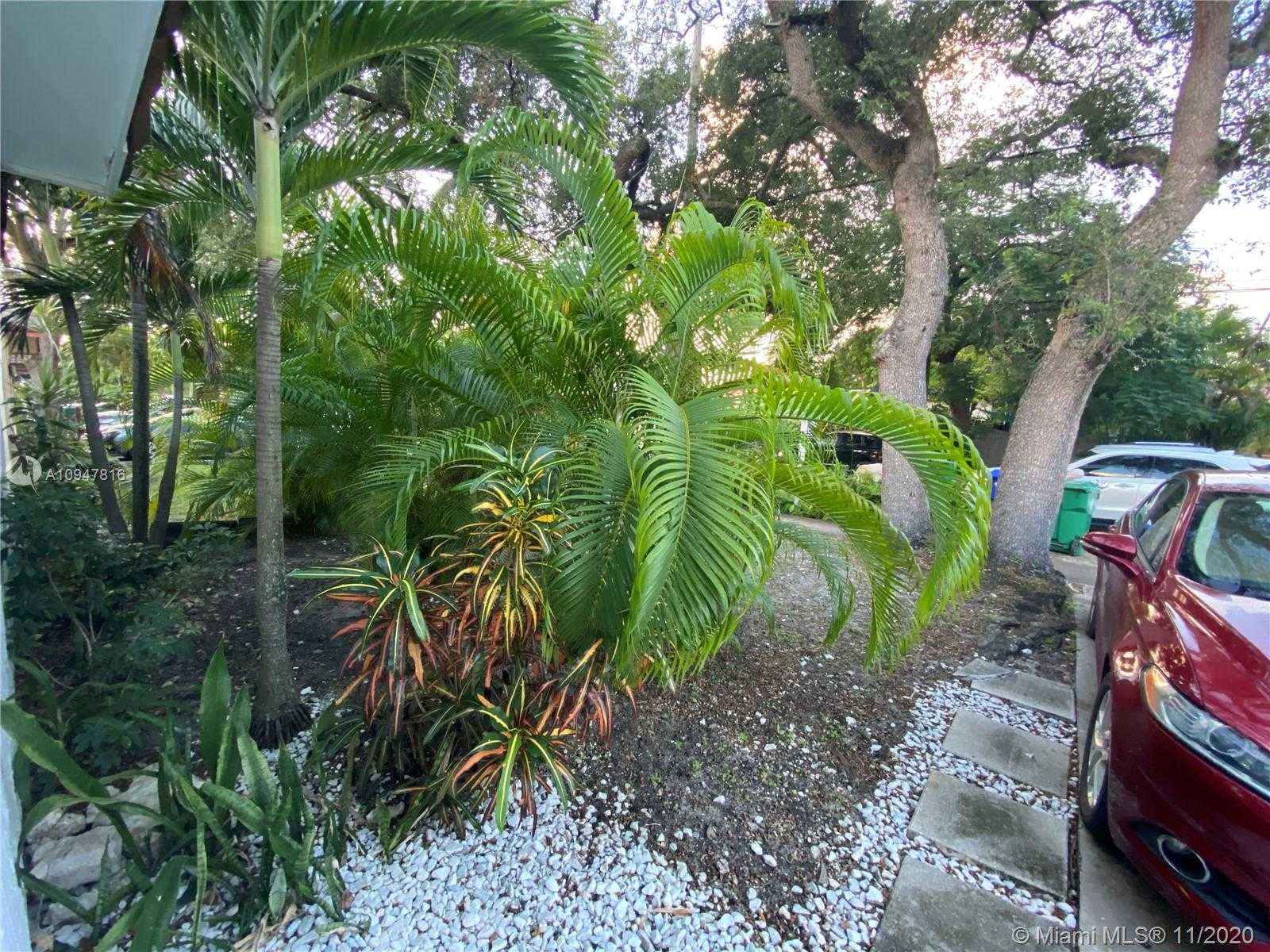 Small Image of 3373 SOUTH WEST 1ST AVE #1, Miami Number 29