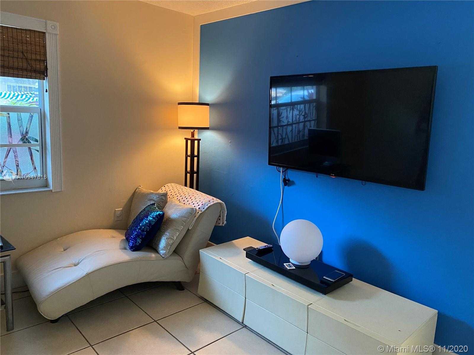 Small Image of 3373 SOUTH WEST 1ST AVE #1, Miami Number 8