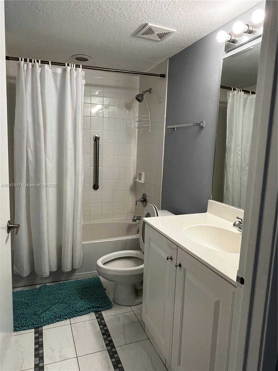 Small Image of 18100 NORTH BAY ROAD #708, Sunny Isles Beach Number 17