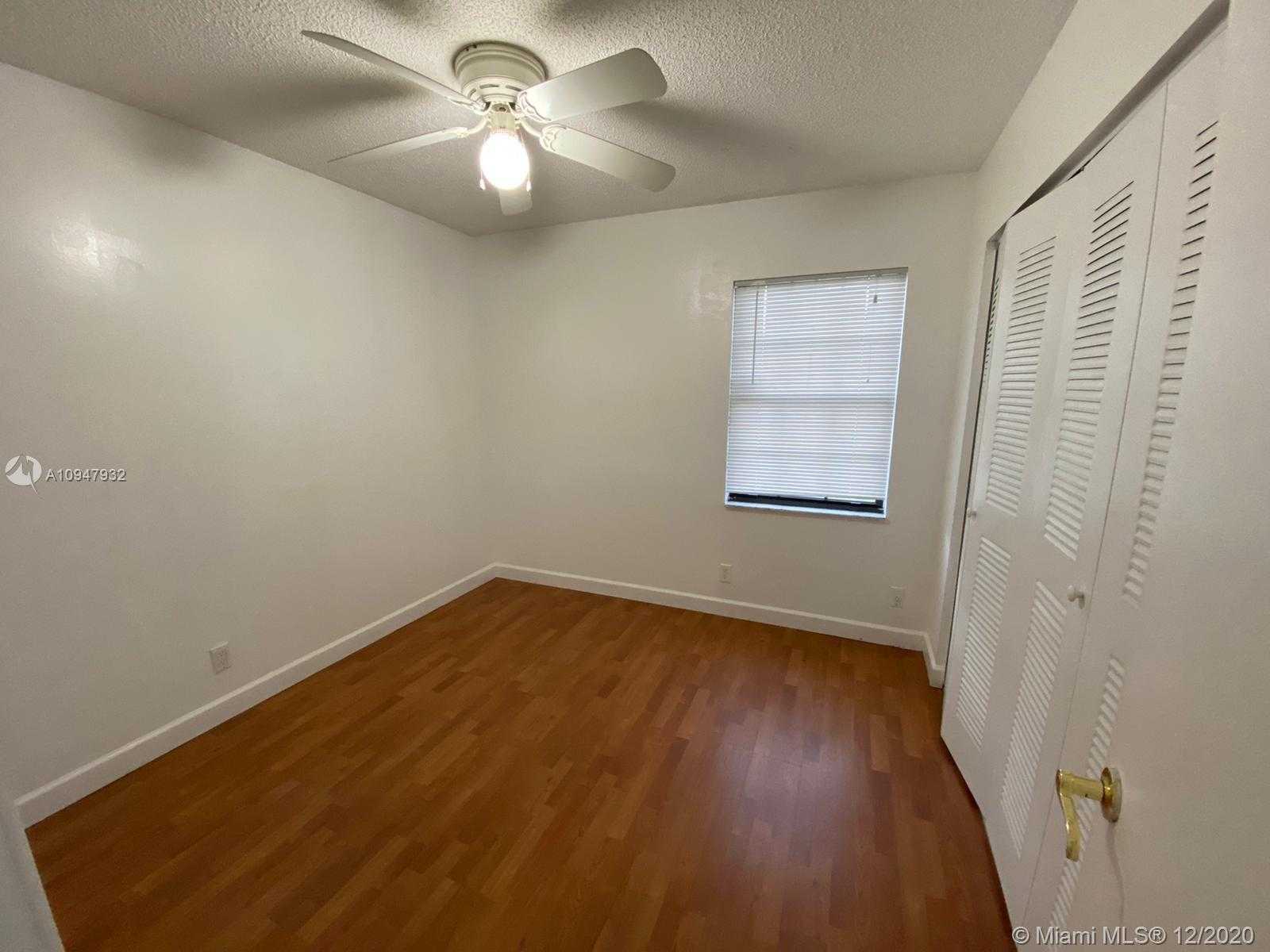 Small Image of 11243 WEST MODEL CIR W, Boca Raton Number 10