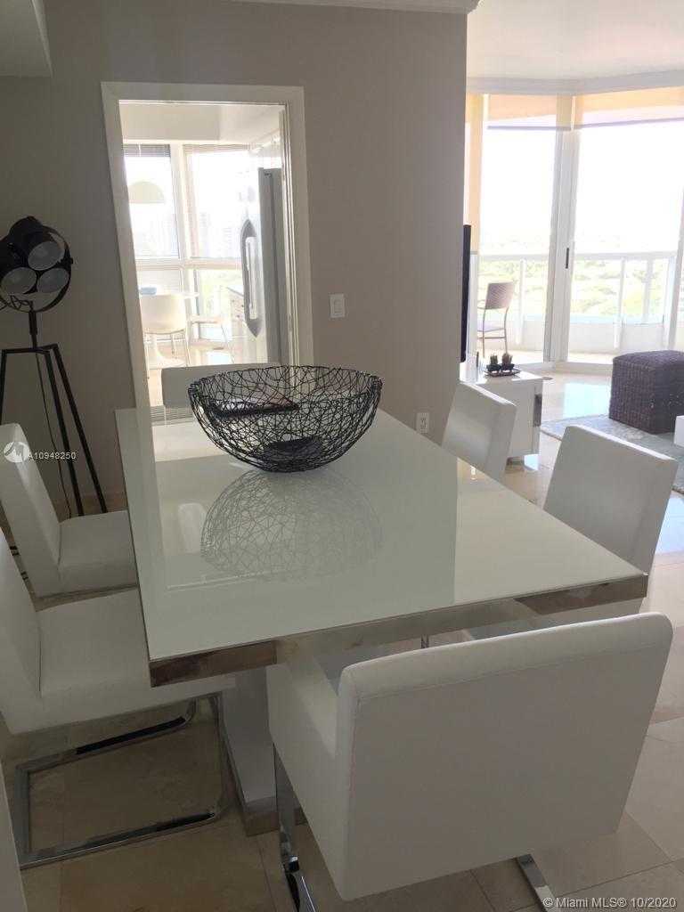 Small Image of 21205 YACHT CLUB DR #2005, Aventura Number 9