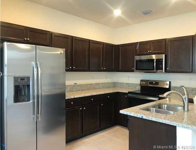 Small Image of 10336 WEST 33RD WAY #10336, Hialeah Number 2