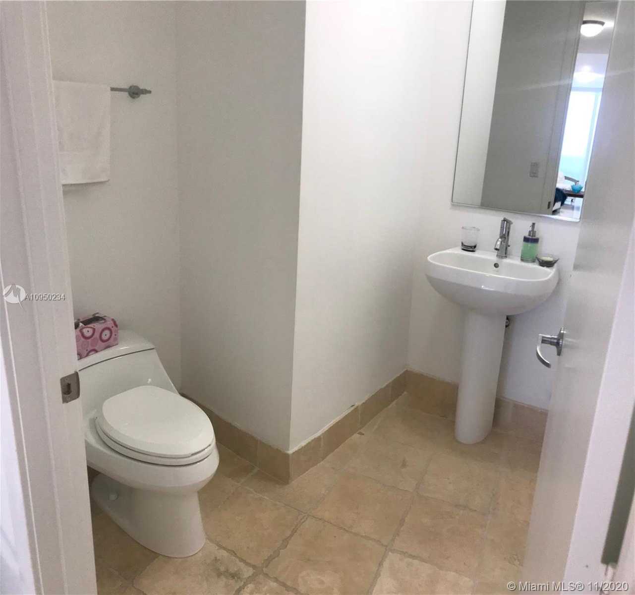 Small Image of 18201 COLLINS AVE #3302, Sunny Isles Beach Number 7