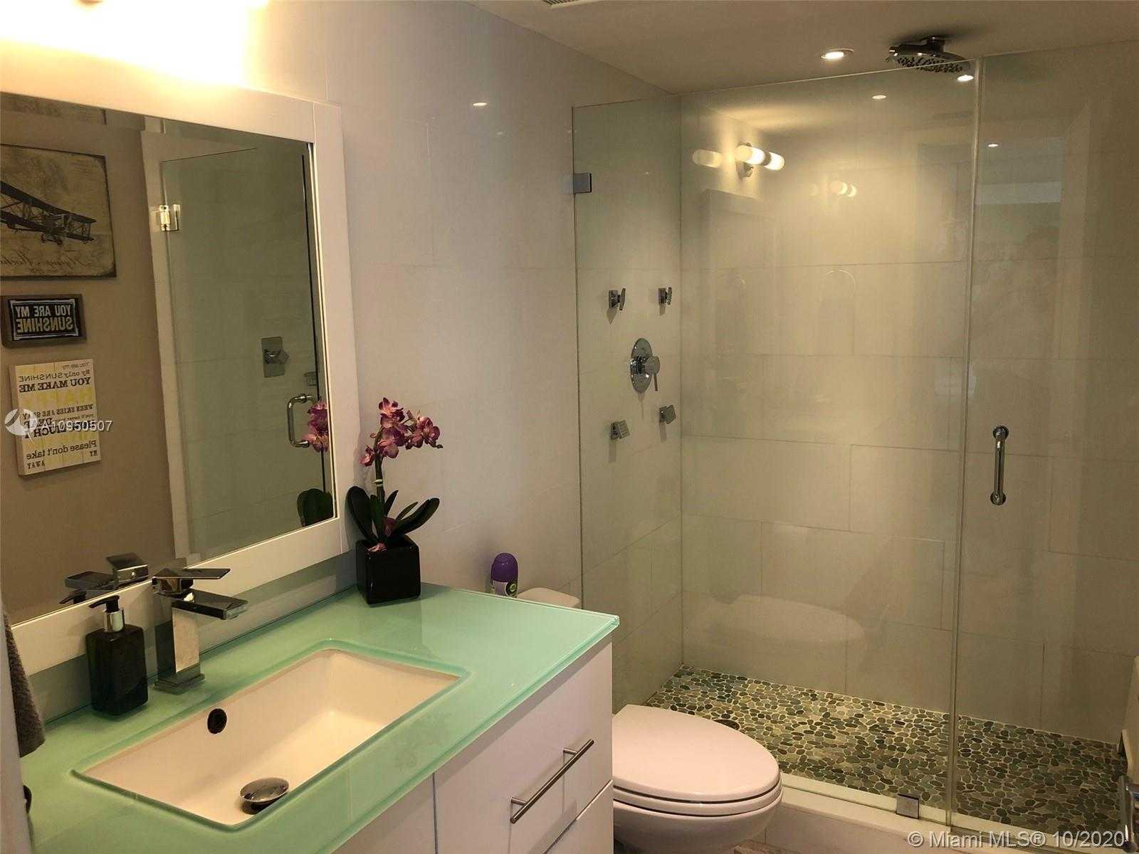 Small Image of 9 ISLAND AVE #508, Miami Beach Number 15