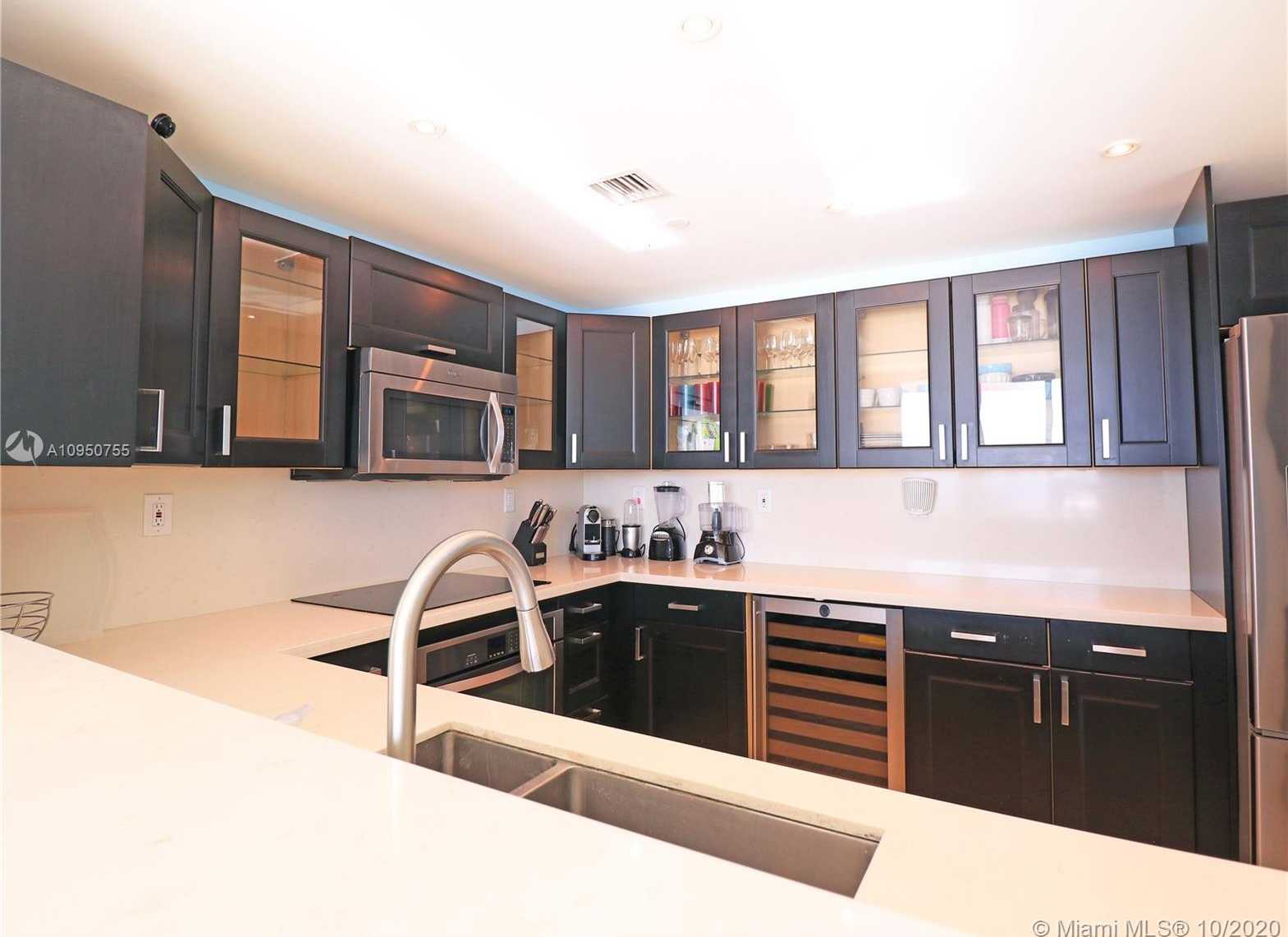 Small Image of 520 WEST AVE #1502, Miami Beach Number 22
