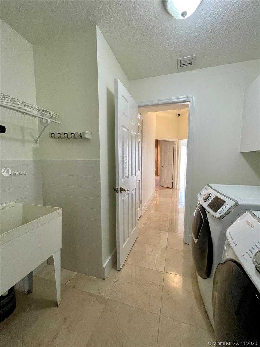 Small Image of 5228 NORTH WEST 106TH CT #5228, Doral Number 25