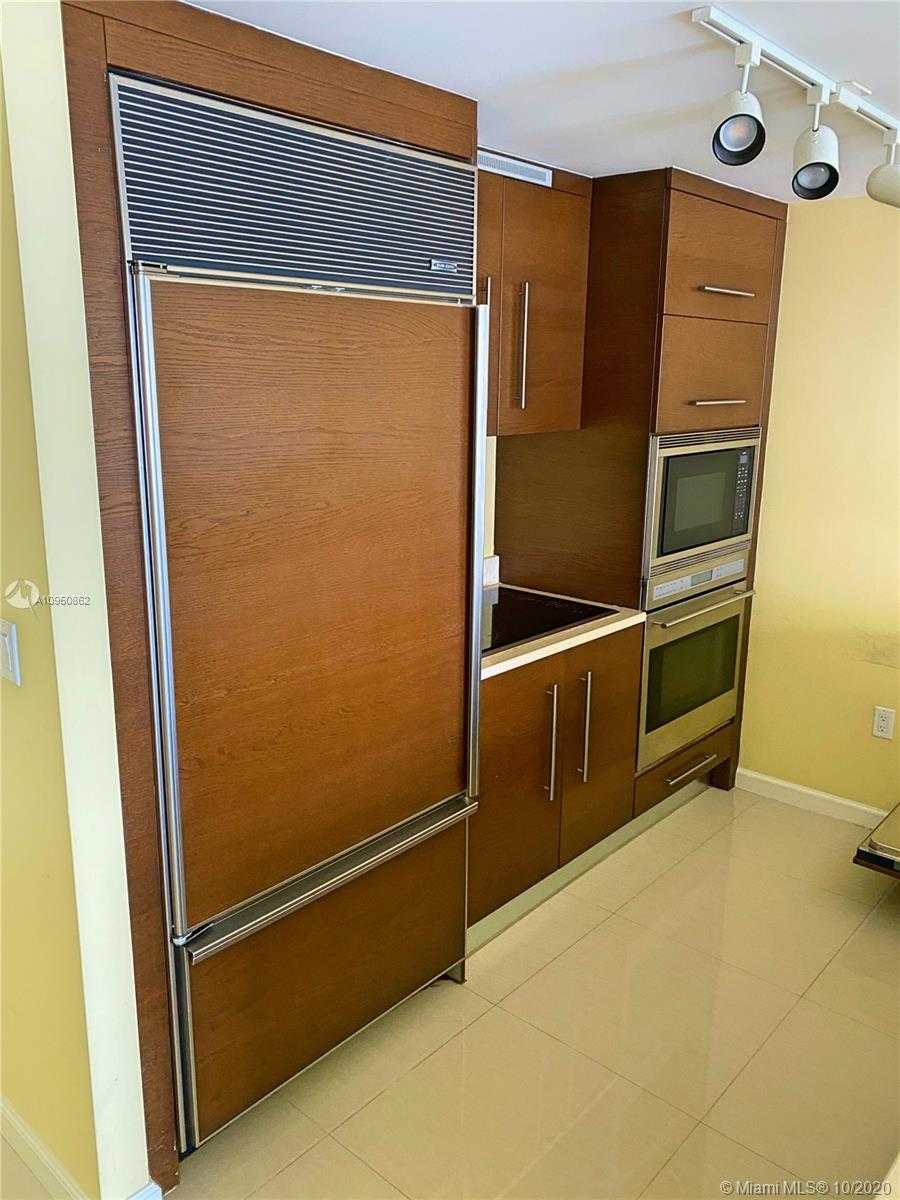 Small Image of 475 BRICKELL AVE #2312, Miami Number 11