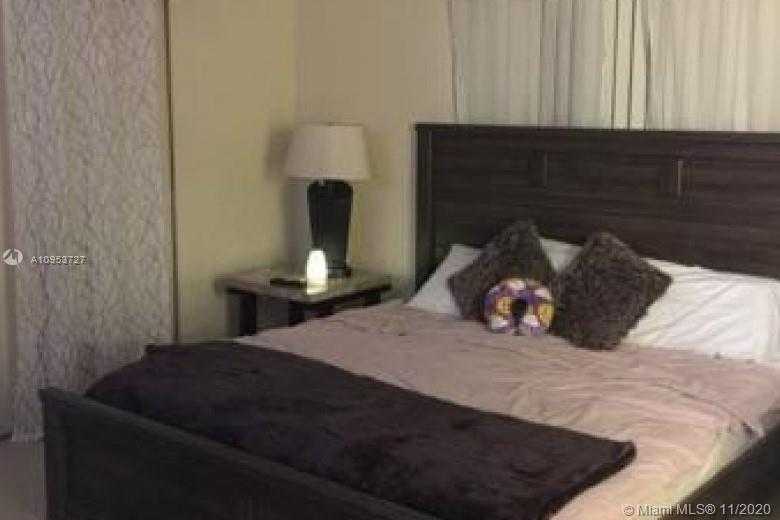 Small Image of 18870 NORTH WEST 57TH AVE #108, Hialeah Number 15