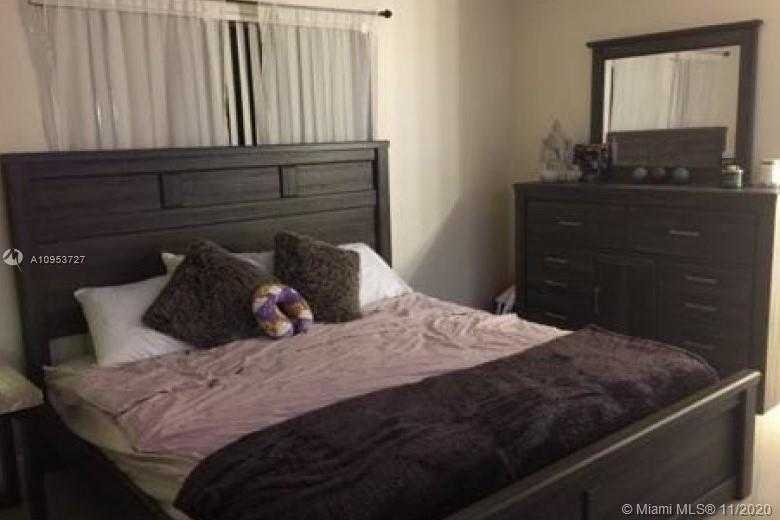 Small Image of 18870 NORTH WEST 57TH AVE #108, Hialeah Number 6