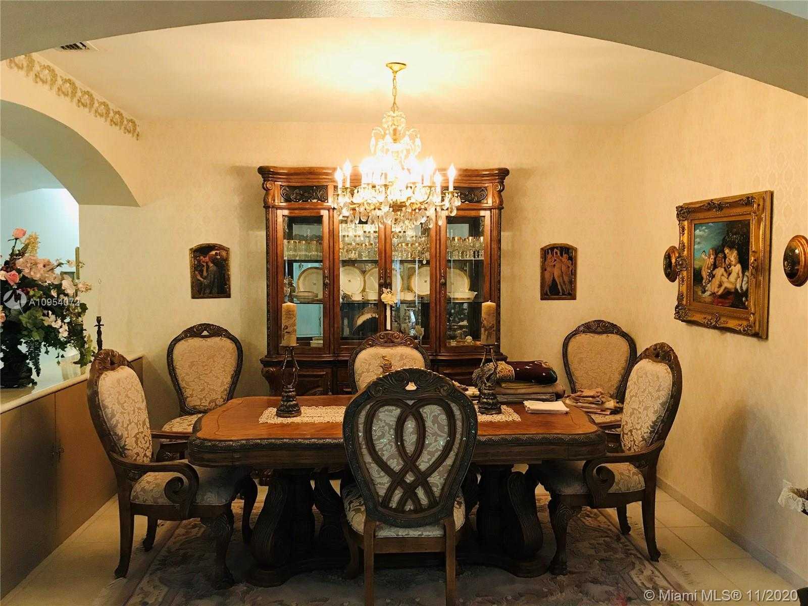 Small Image of 6105 SOUTH WEST 107TH AVE, Miami Number 20
