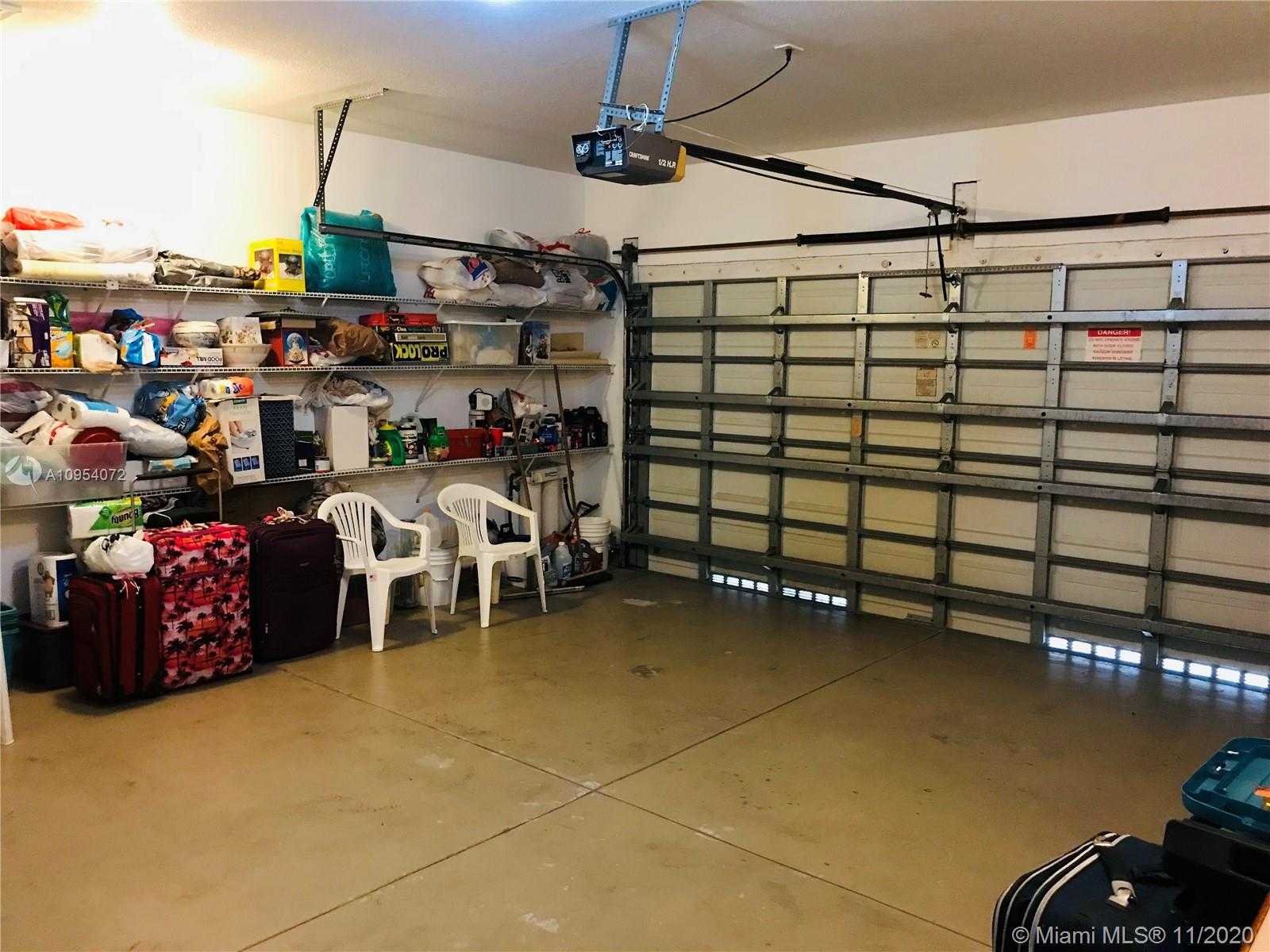 Small Image of 6105 SOUTH WEST 107TH AVE, Miami Number 24