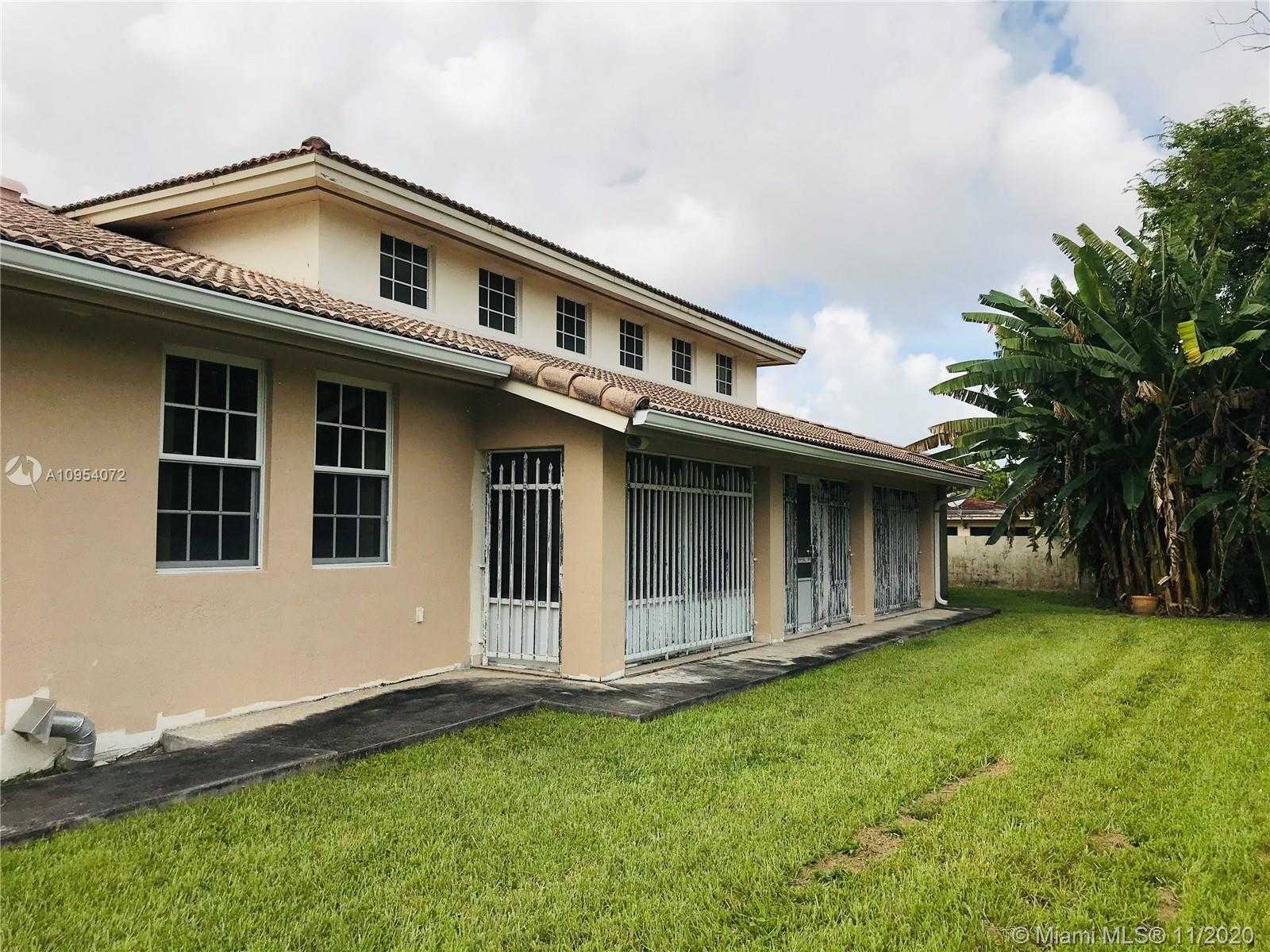 Small Image of 6105 SOUTH WEST 107TH AVE, Miami Number 26